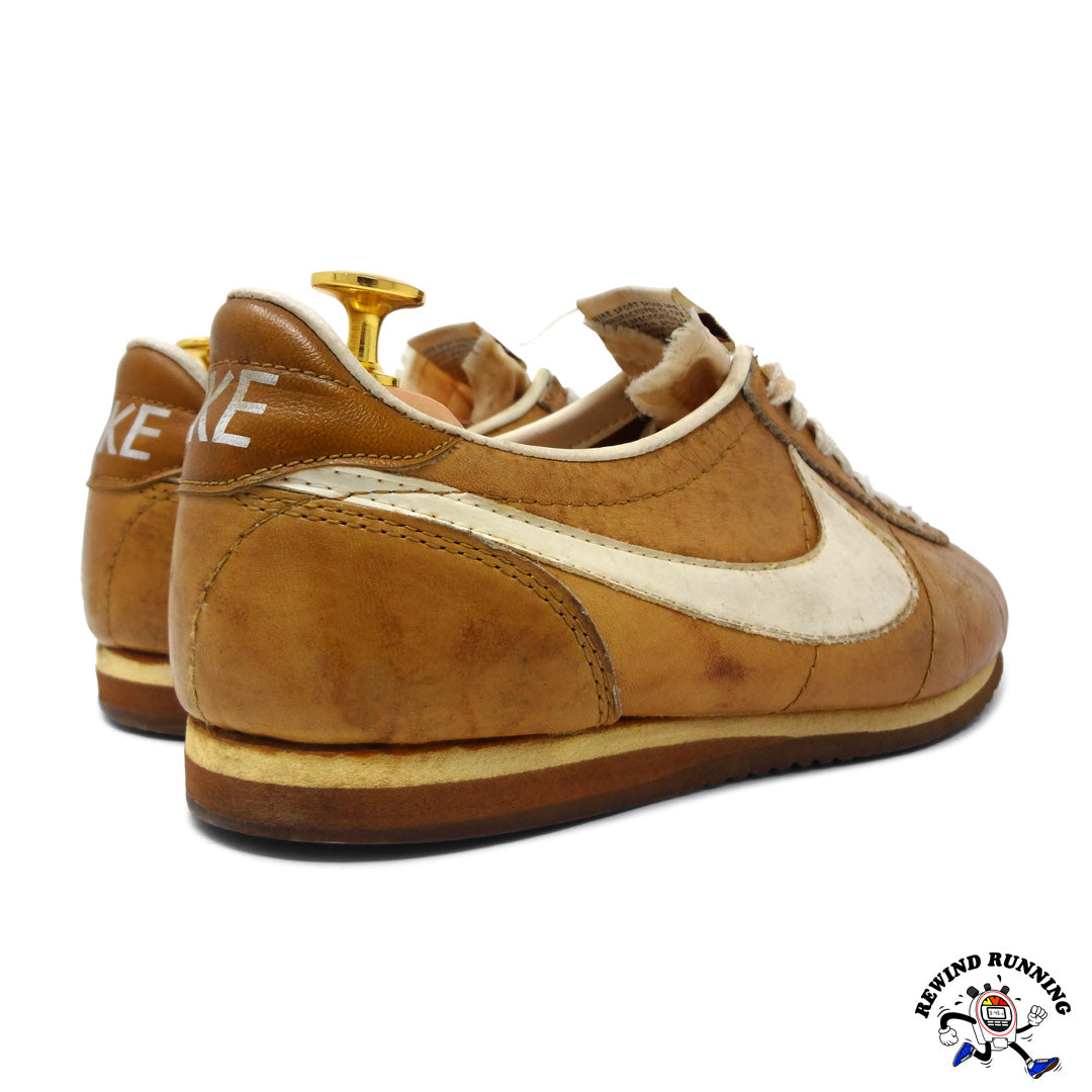 Nike Le Village Rare OG 70s Leather Vintage Shoes 3-4 view