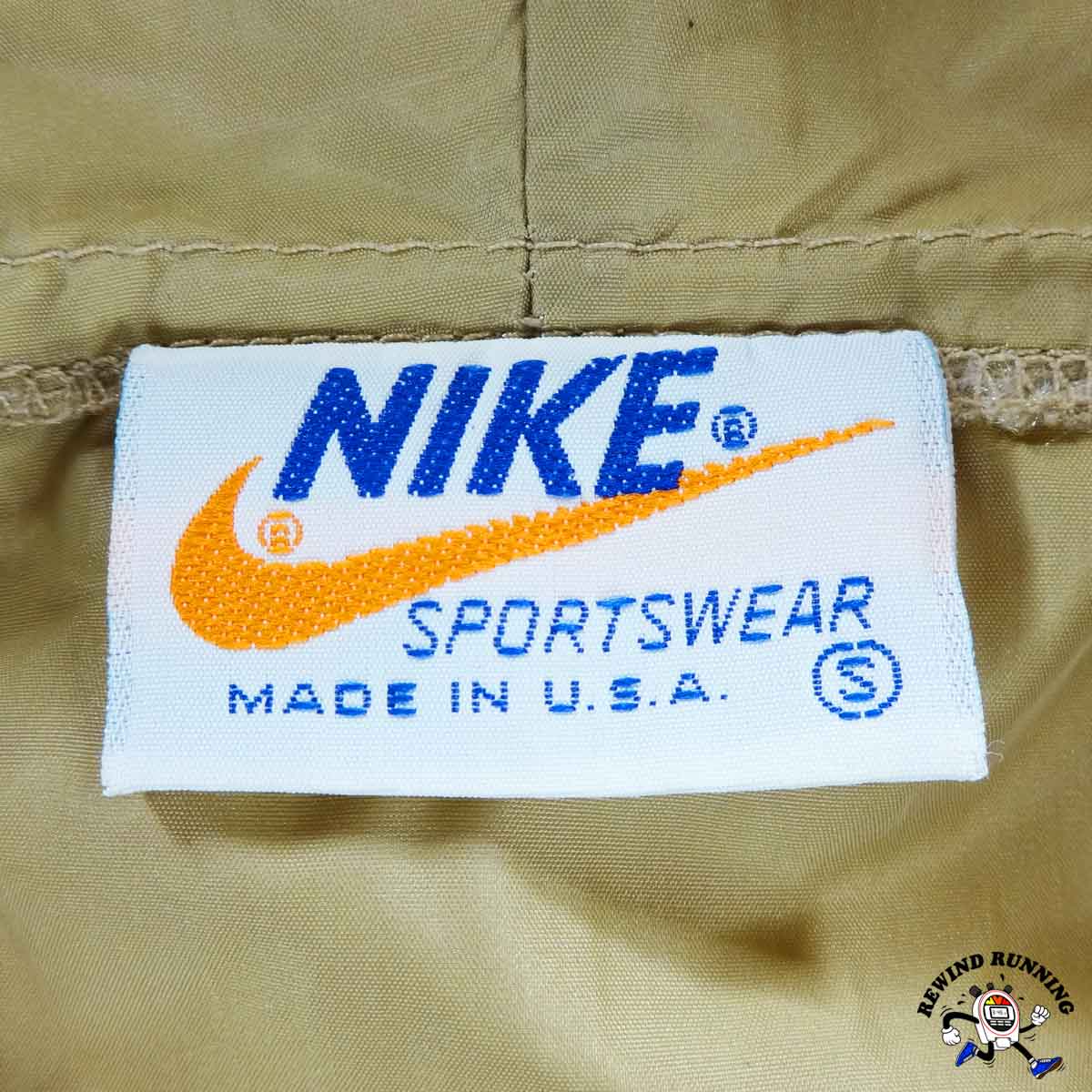 Nike Vintage 70s 80s Men’s Small Windbreaker Gold Off-White Made in USA Orange Tag Neck Label